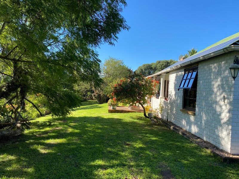 2 Bedroom Property for Sale in Bathurst Eastern Cape